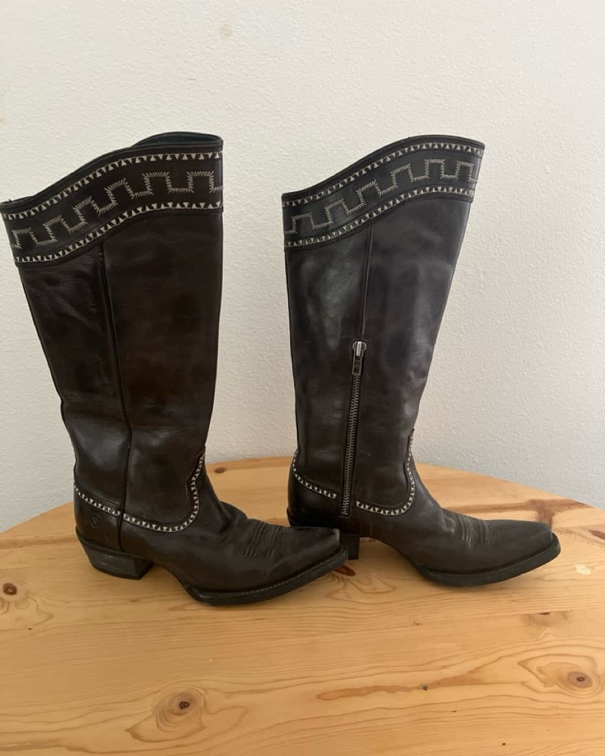 Ariat Sahara Black Western Boots - Image 1