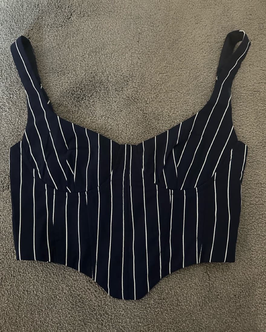 PRINCESS POLLY CONNIE TOP 💙 - Image 2
