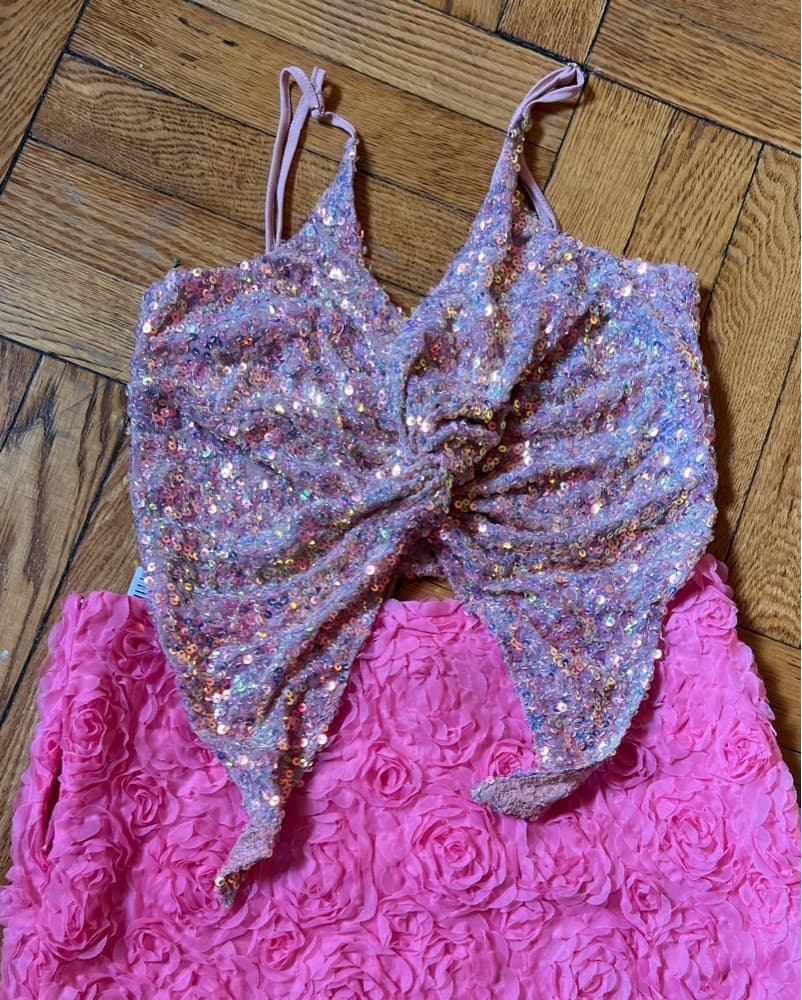 Pink sequin butterfly top 🌸  - Image 4