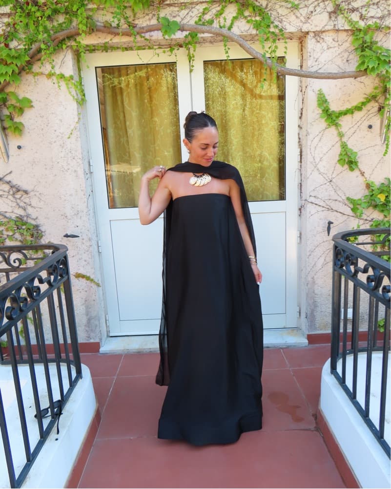 Black tube dress & scarf  - Image 4