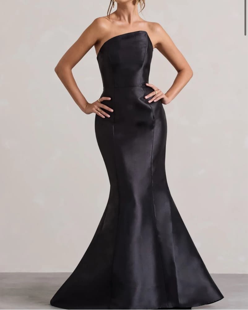 Elegant Black Satin Gown - Image 1