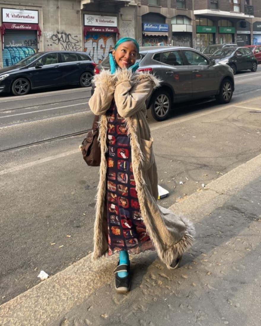vintage hooded fur coat: berlin!! - Image 1