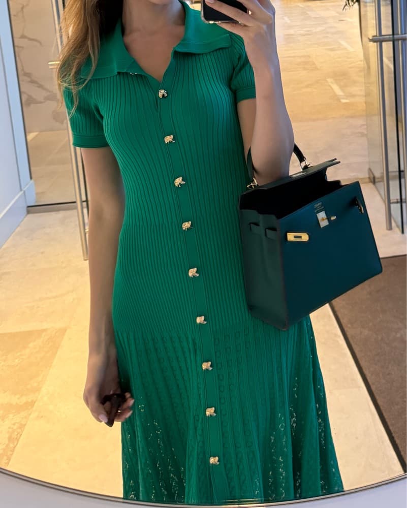 Elegant Green Ribbed Midi Dress - Image 4