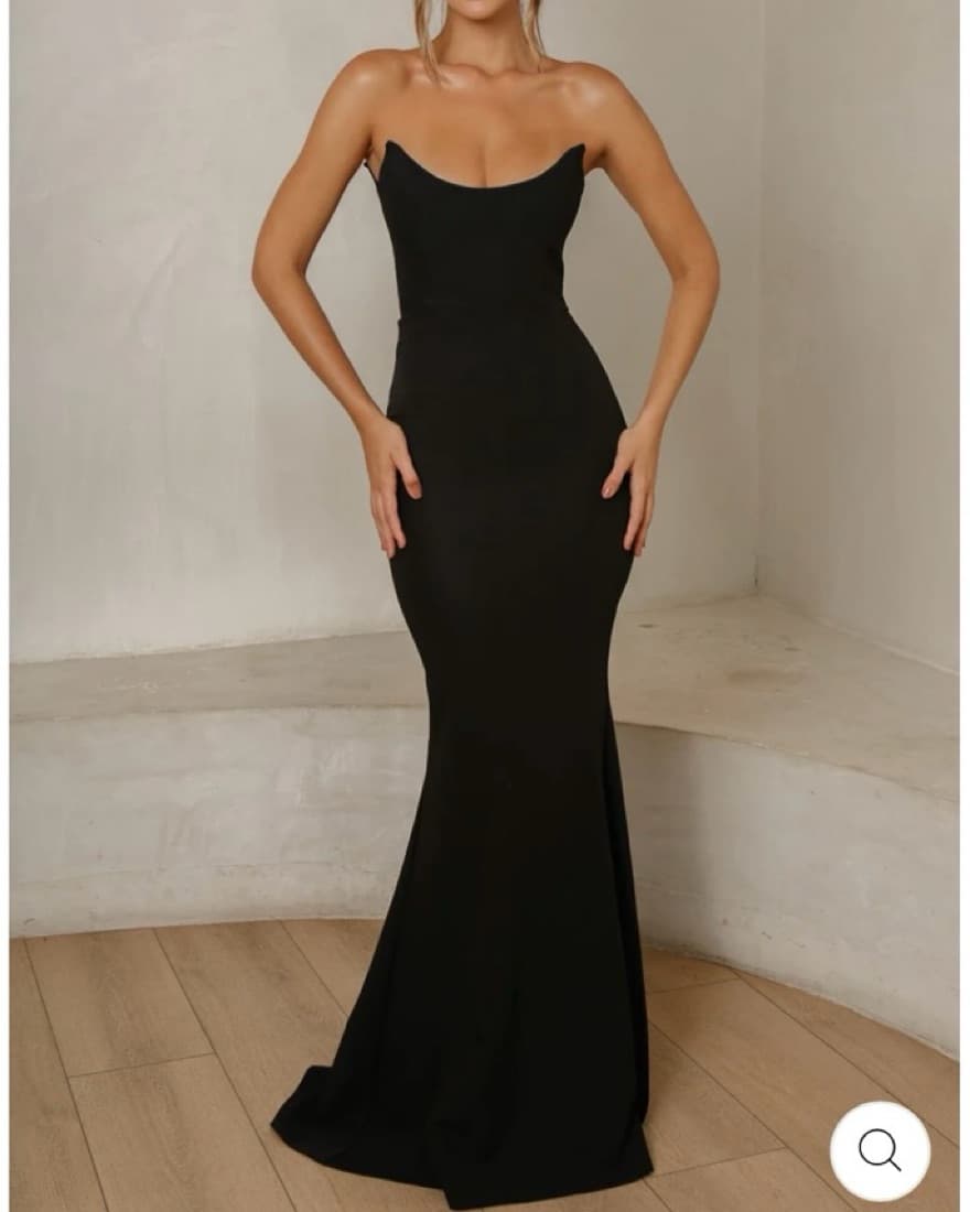 Black Strapless Gown - XS - Image 5