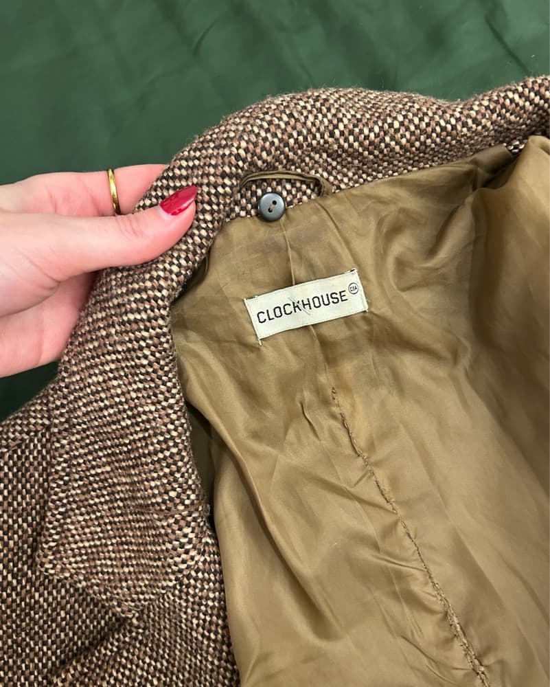 Vintage Fall Jacket - Image 6