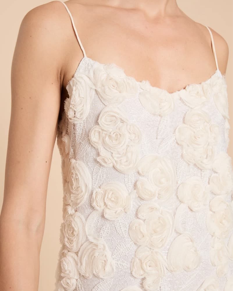 White Floral Alexis Dupe - Image 2