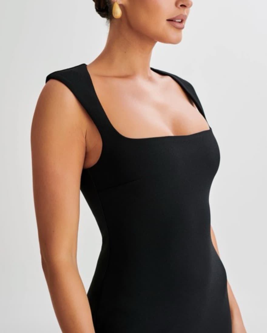 Frida Crepe Black Maxi Dress - Image 2
