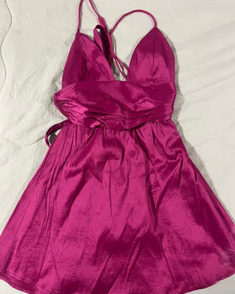 A line dress in pink  - Image 2