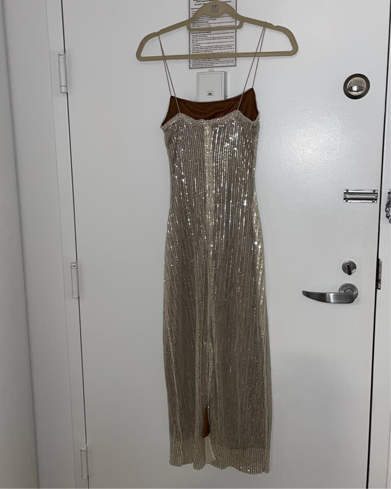 Sparkling Sequin Midi Dress - Image 4