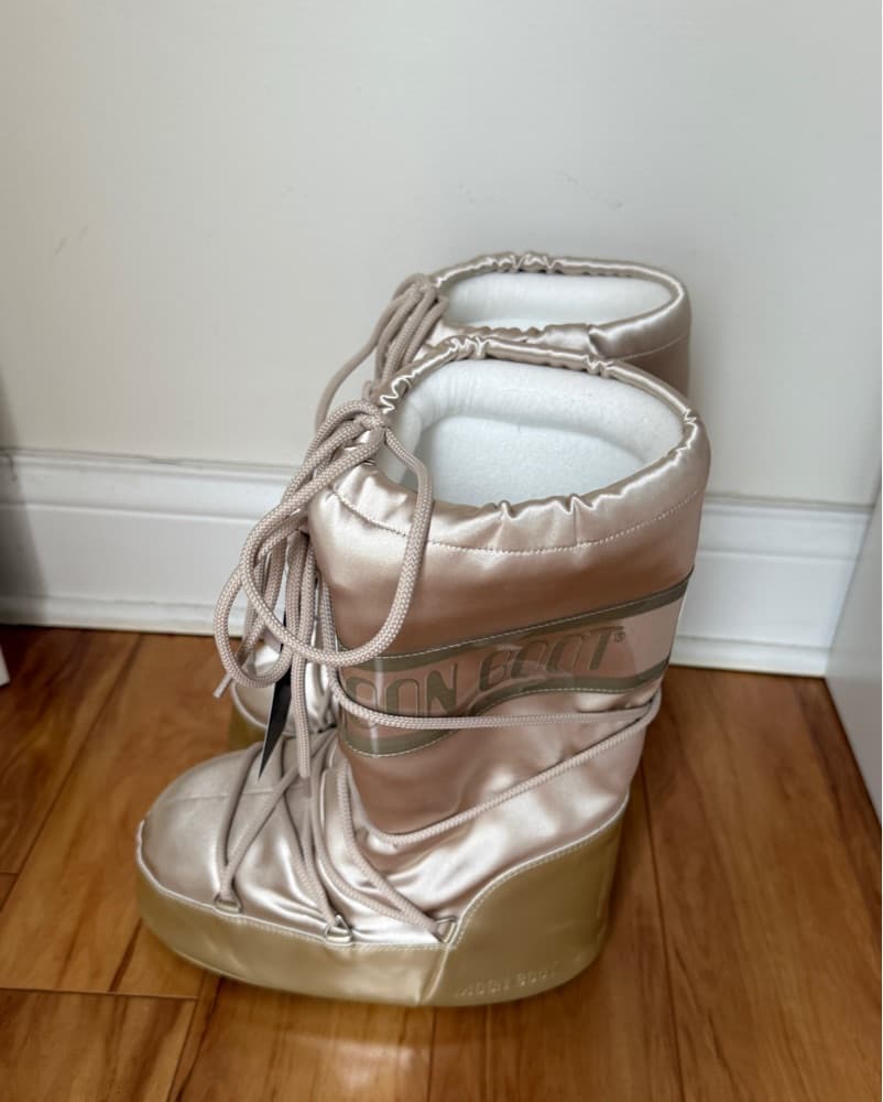 Gold Moon Boots - Image 3
