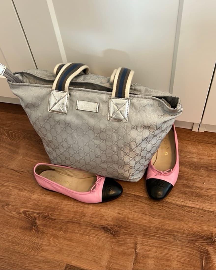 GUCCI Shoulder Tote Bag GG Canvas Silver - Image 3