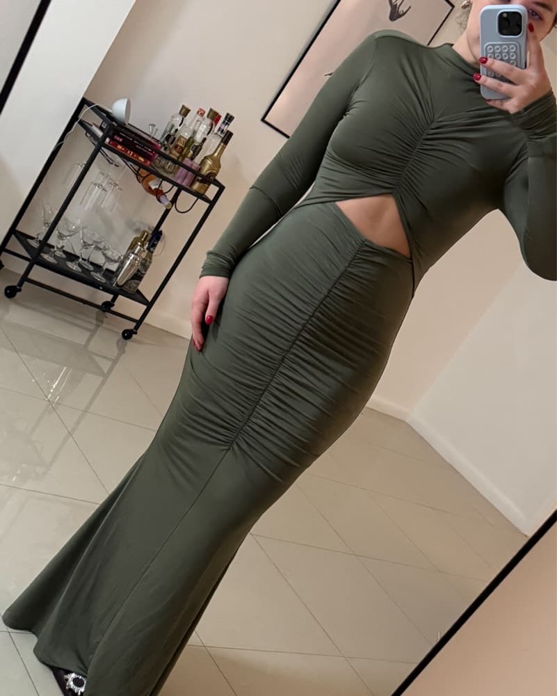 Sleek Olive Knit Maxi Dress - Image 1