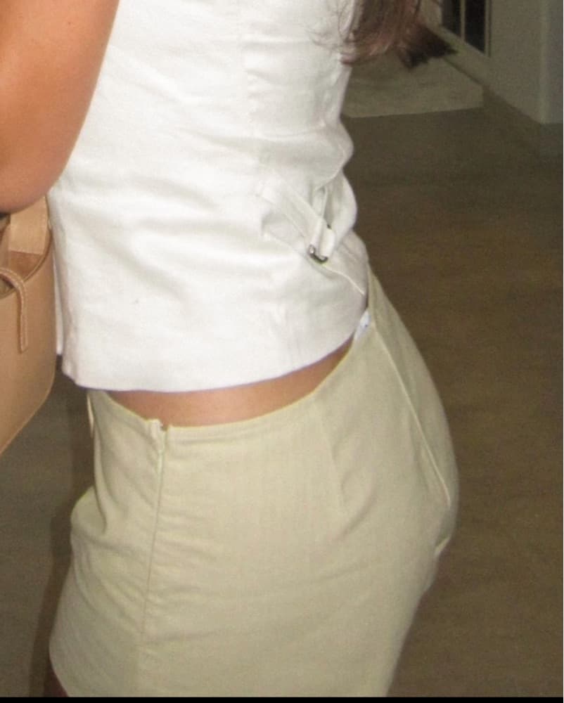 Lioness Linen Shorts - Image 2