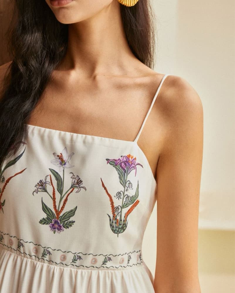 Backless Cream Floral Dress - Image 3
