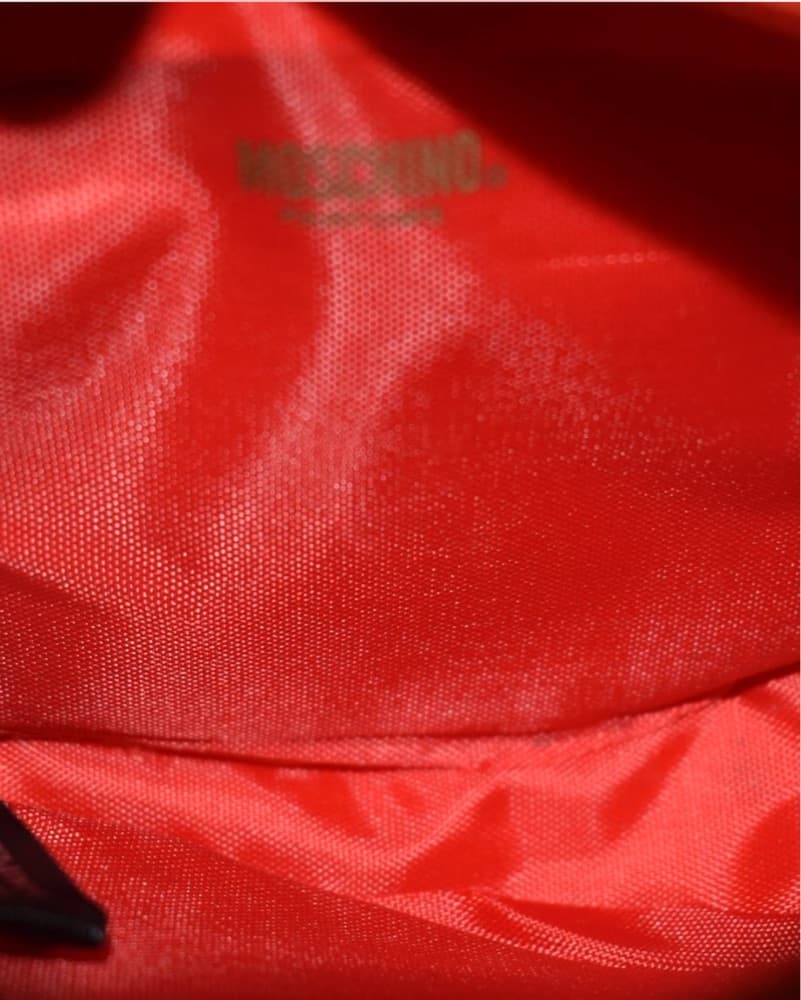 Rare Moschino Lip Mini Clutch - Image 4