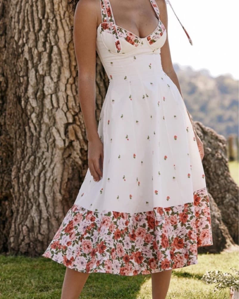 Romantic Floral Midi Dress - Image 1