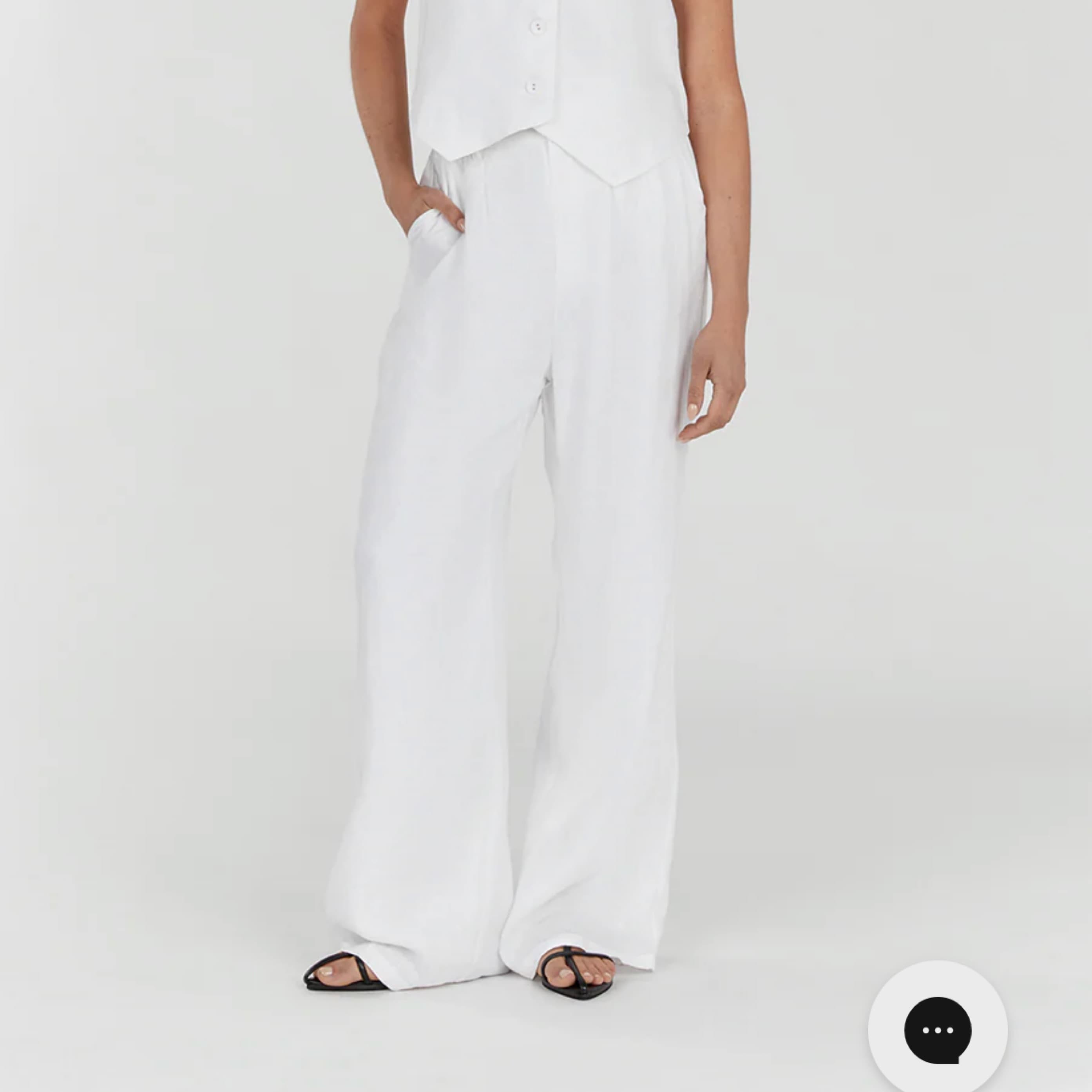 Dissh Nora White Linen Pants - Image 2