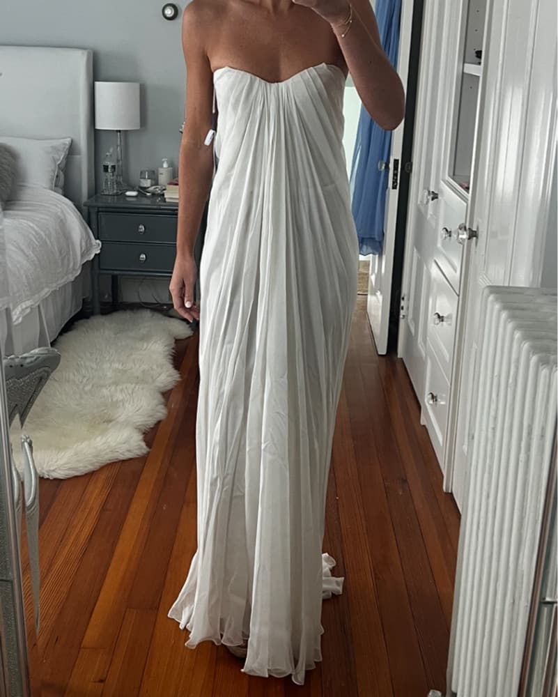 Alexander McQueen White Silk Gown - Image 1