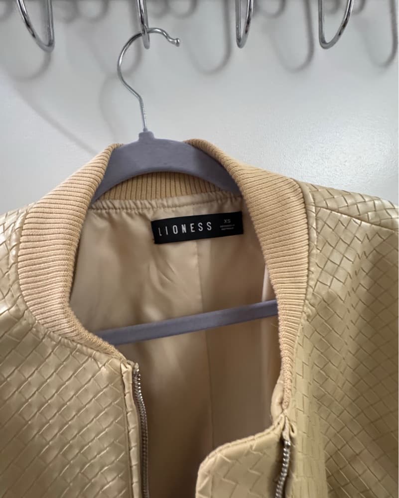 Quilted Bomber Jacket in Cream - Image 3
