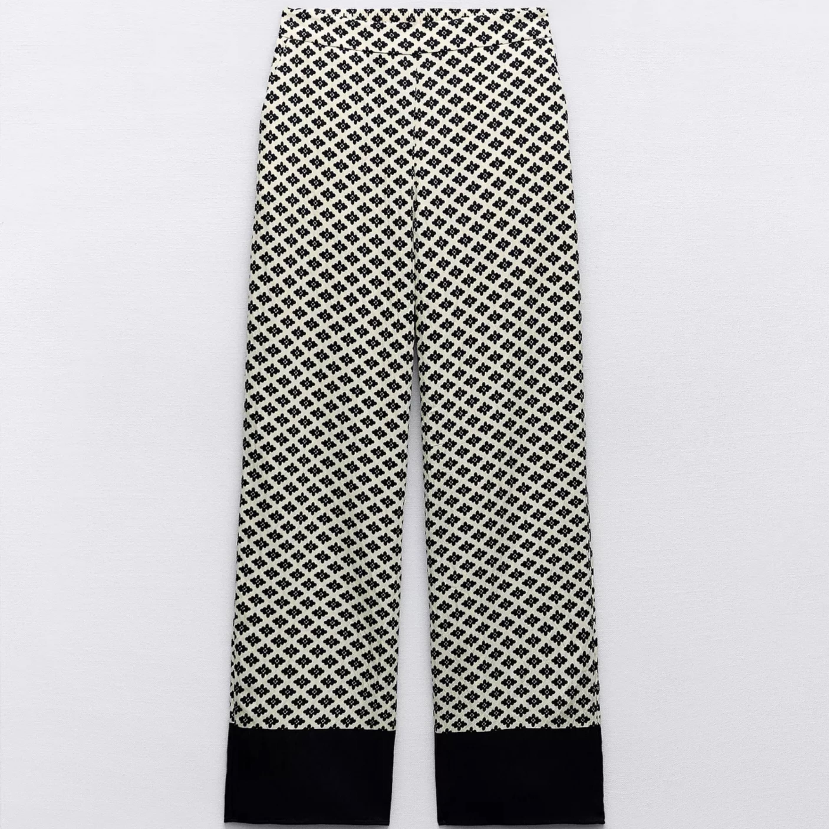 Zara Printed Set - Image 4