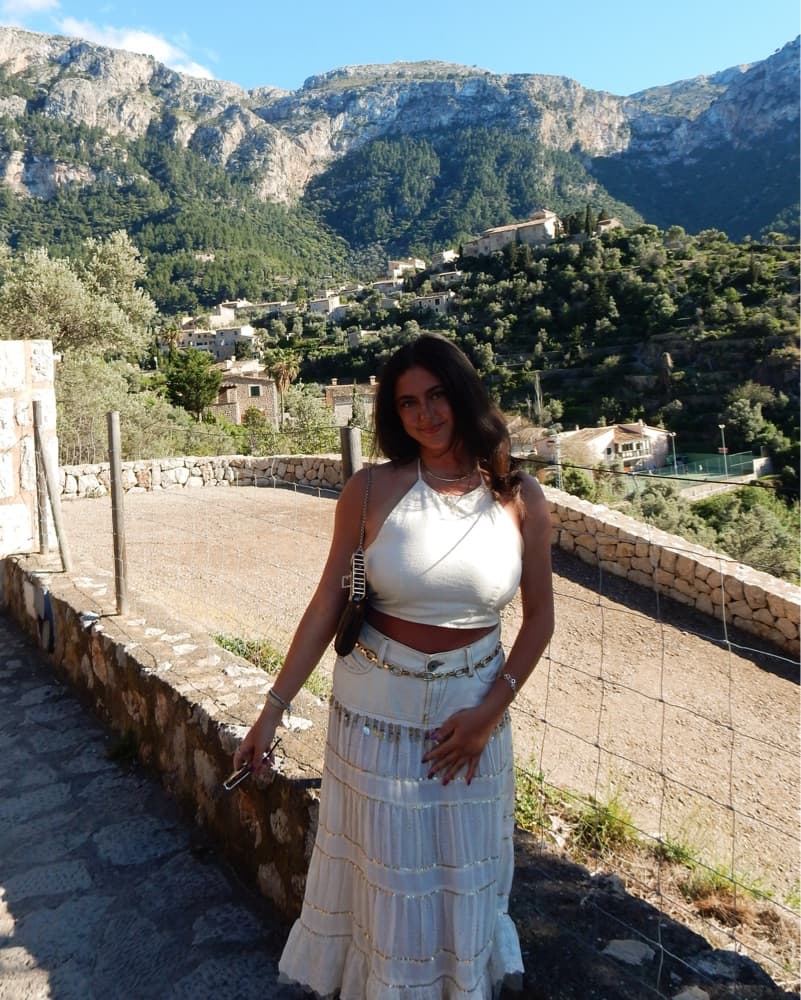 Vinatge Beaded Skirt  - Image 4
