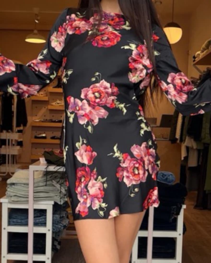 Isalis Floral Dress - Image 3