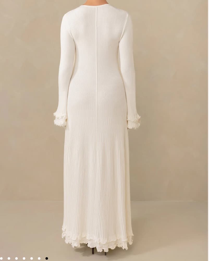 Zahraa Isadora Ruffle Knit Maxi - Image 3