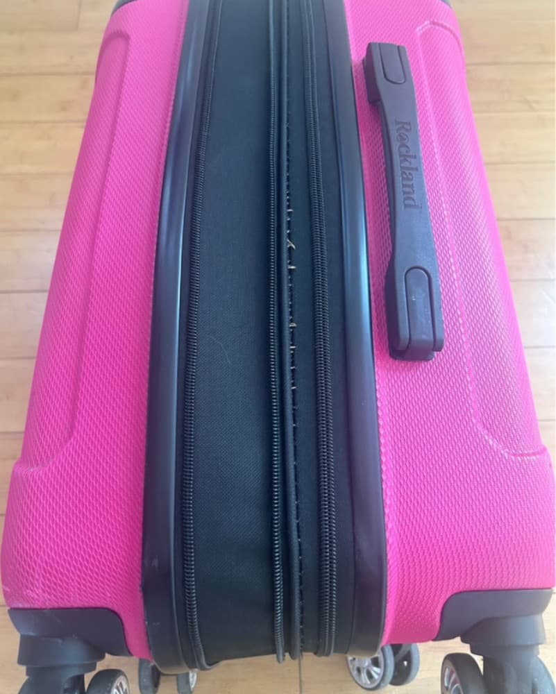 Vibrant Pink Hardside CarryOn Luggage - Image 4