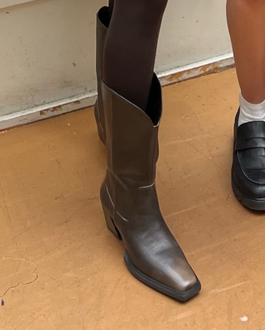 Vagabond Alina Brown Boots - Image 2