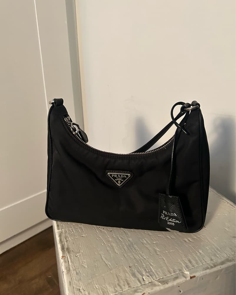 Prada Re-Edition Black Nylon Bag - Image 2