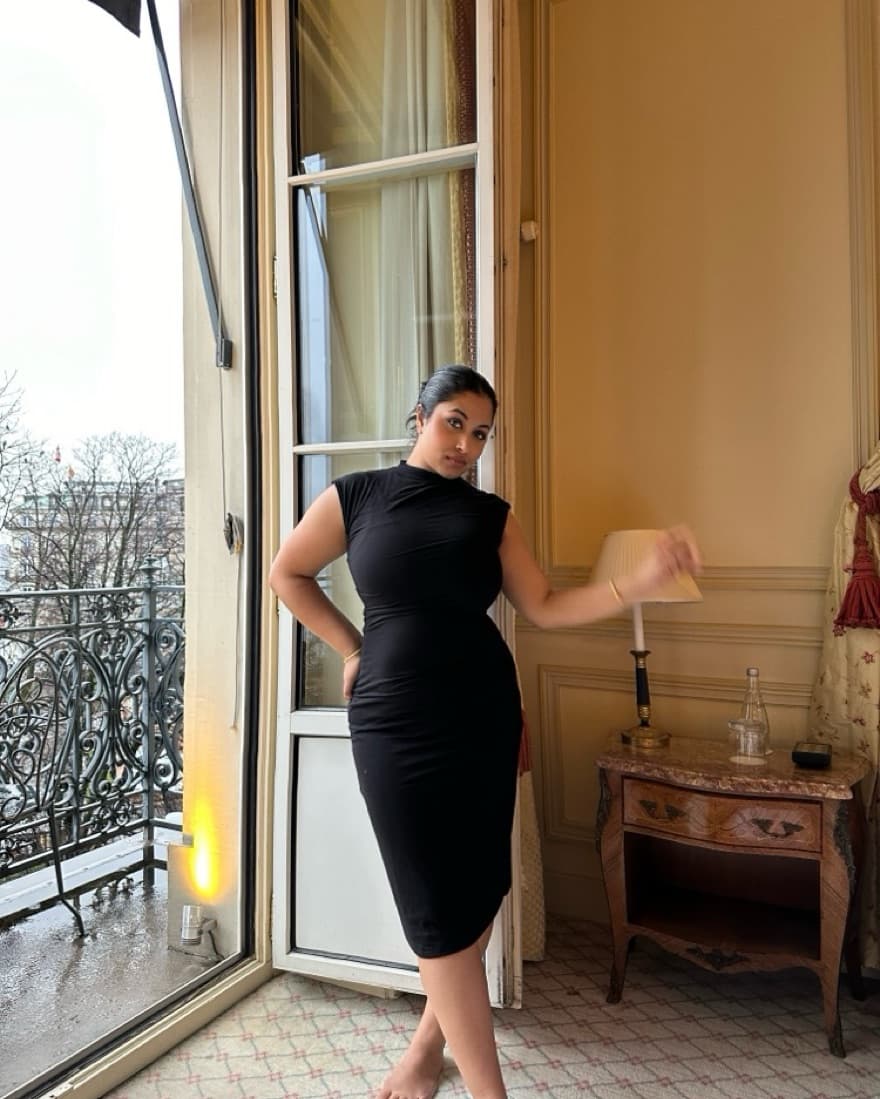Fitted Mock-Neck Midi Dress - Image 3