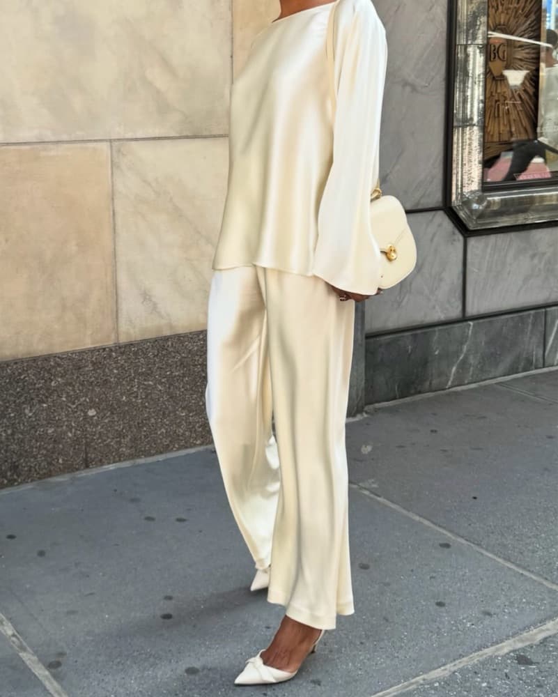 Lily Silk Set  - Image 4
