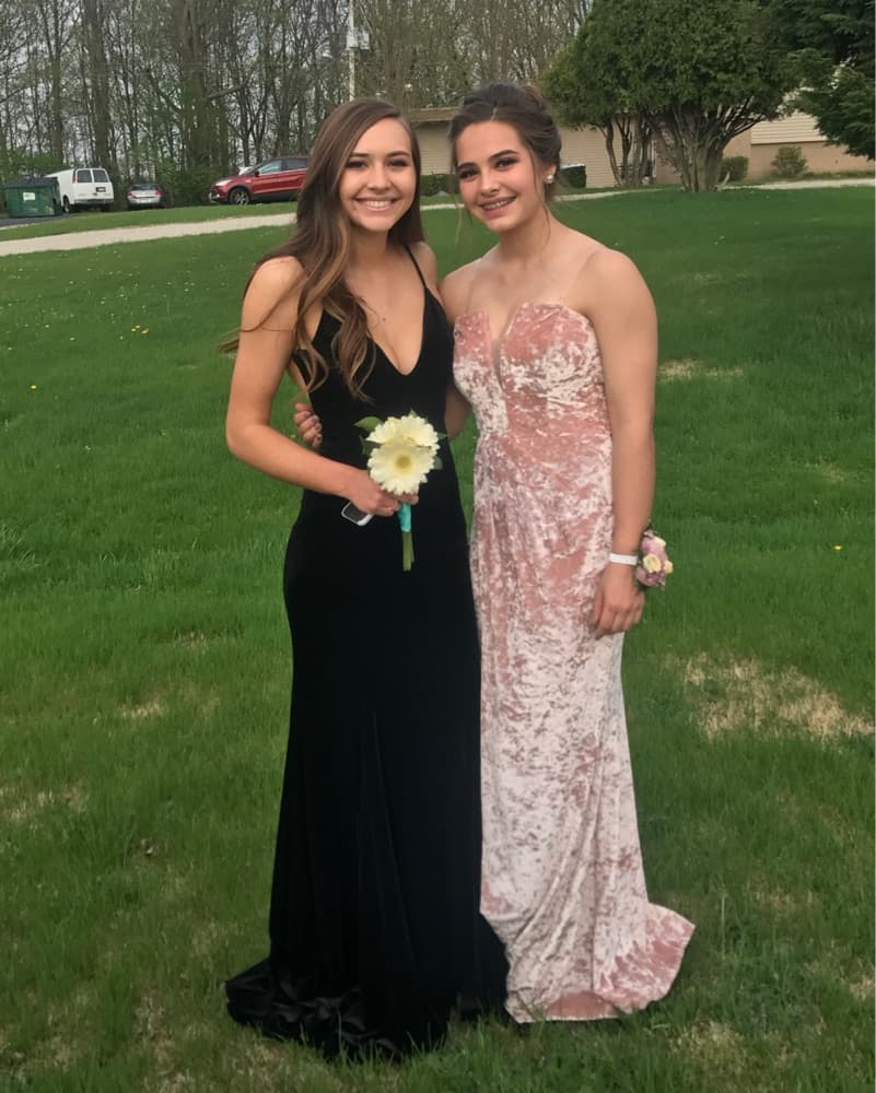 Black Tie Velvet Formal Gown - Image 2