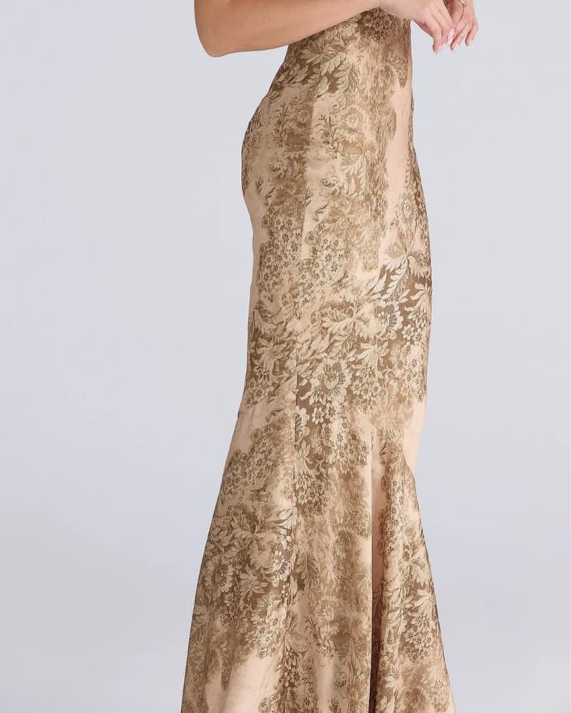House Of CB Gold printed Satin Dress - Image 5