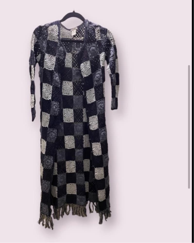 Vintage Checkered Hooded Maxi Cardigan - Image 2