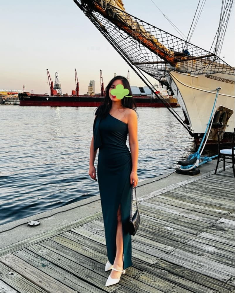 One-Shoulder Emerald Formal Maxi Wedding - Image 4