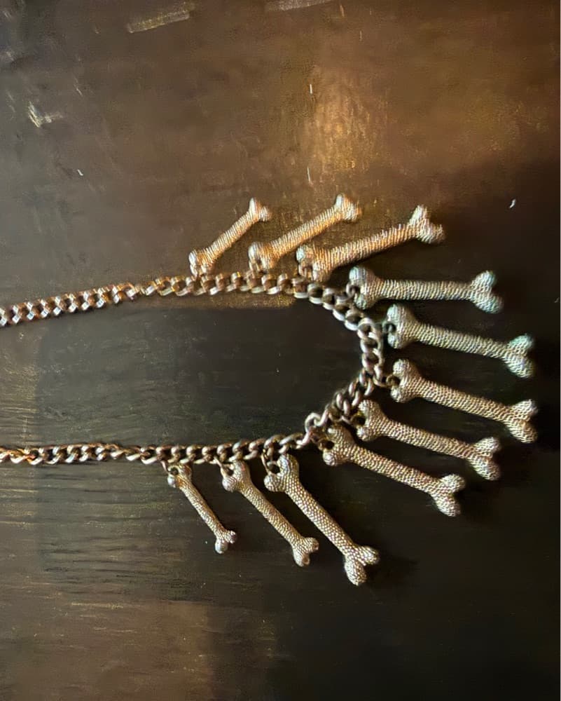 Edgy Bone Necklace - Image 5