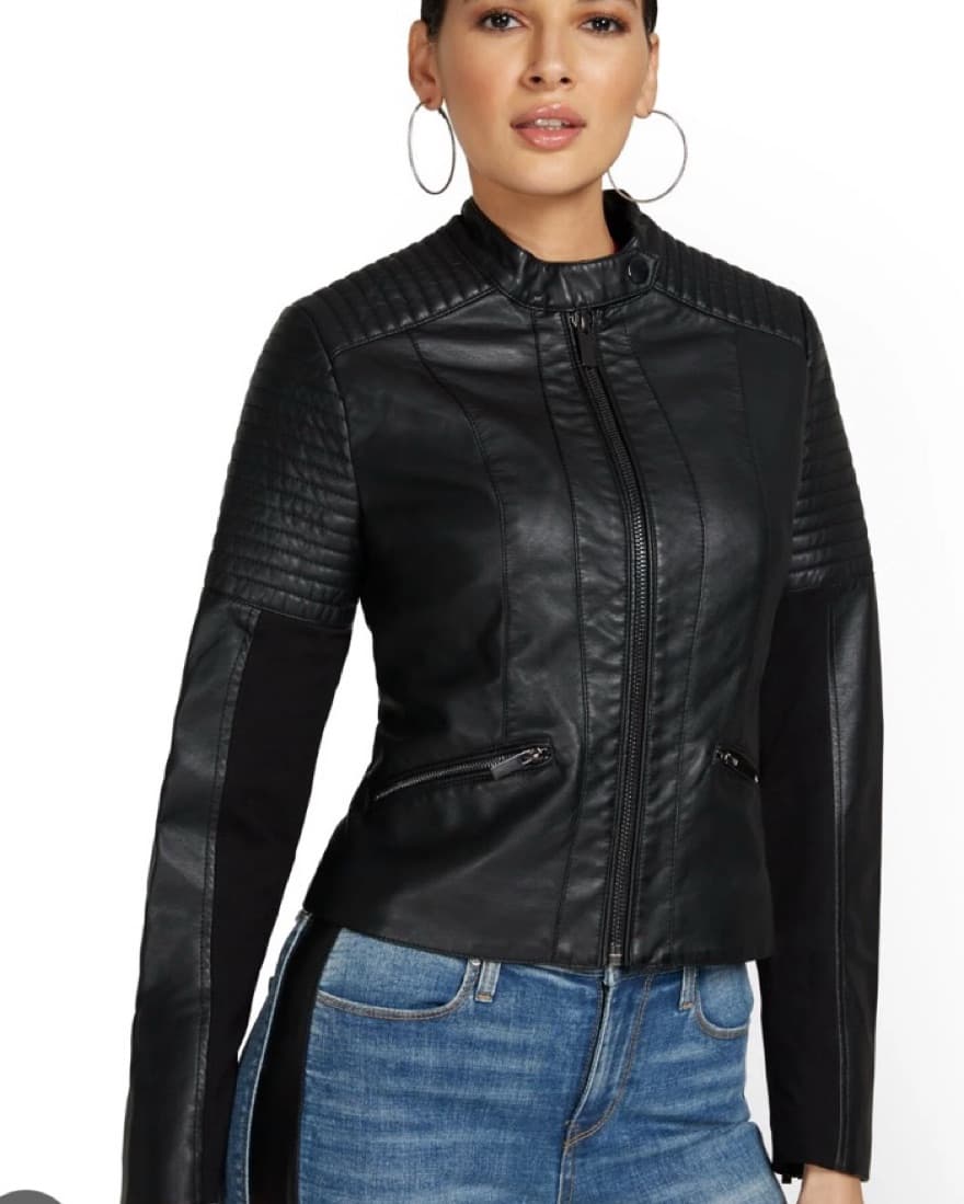 Sleek Black Leather Moto Jacket - Image 1