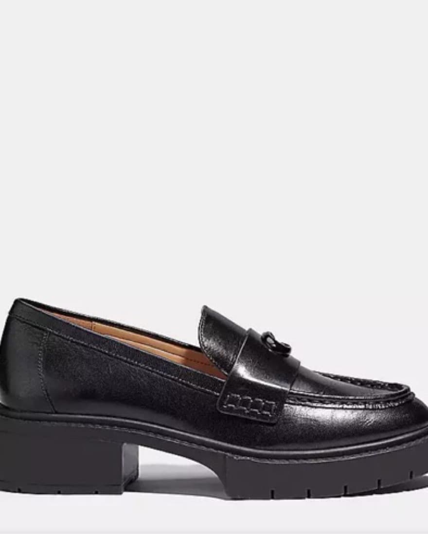 Coach Oxford  - Image 2