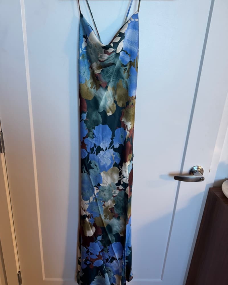 Vibrant Floral Maxi Dress - Image 2