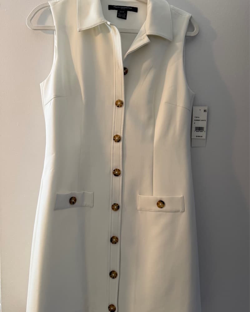 Sleeveless White Button-Down Dress - Image 2