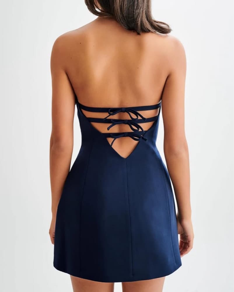 Stunning Navy Blue Strapless Dress - Image 3