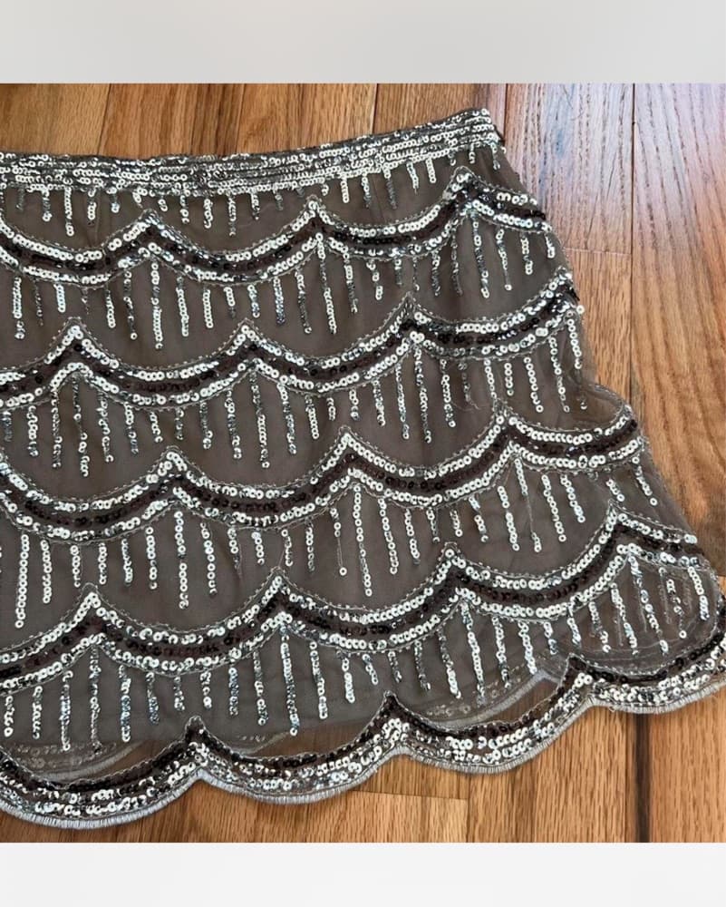 Y2k sparkly sequin mini skirt - Image 3