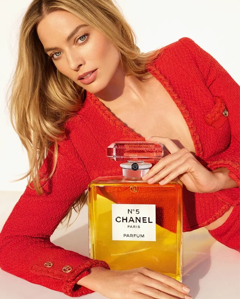 Classic Chanel No. 5 Perfume - Image 3