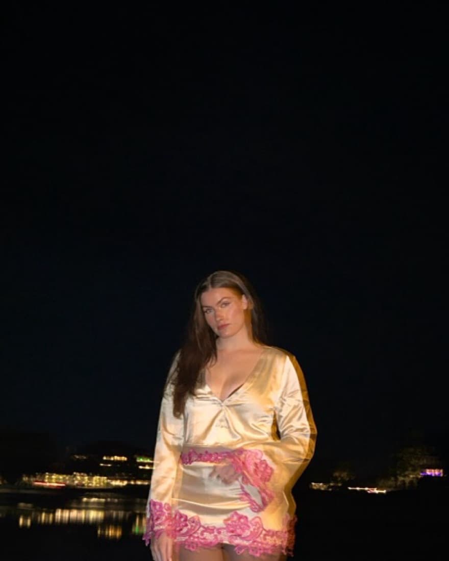 Meshki Matching Satin Set - Image 3