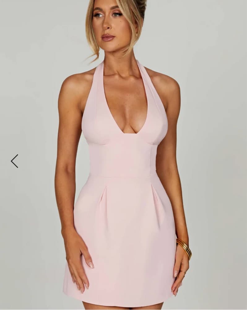 Chic Halter Neck Bodycon Dress - Image 1