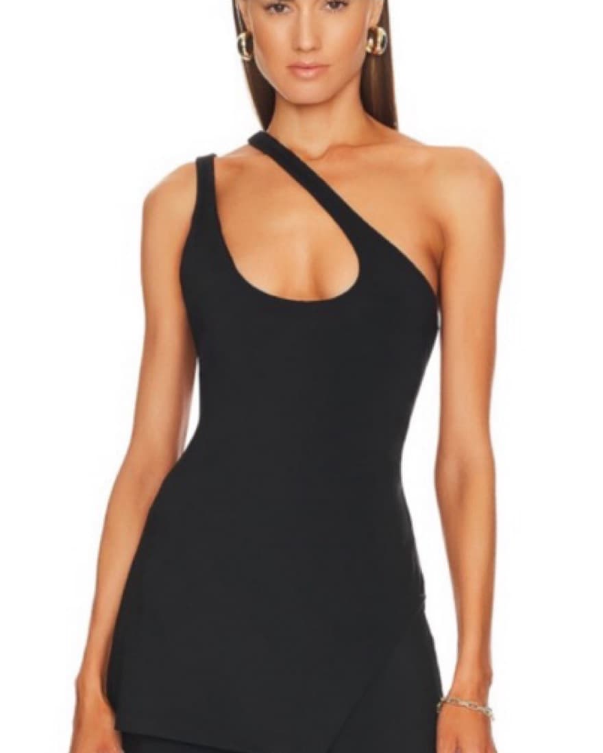L’academie Revolve Black Top Only  - Image 2