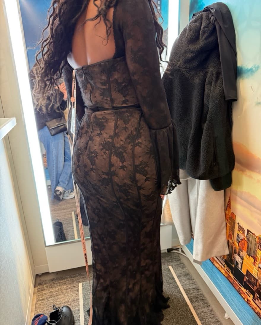 Delilah Long Sleeve Lace Mermaid Dress - Image 2