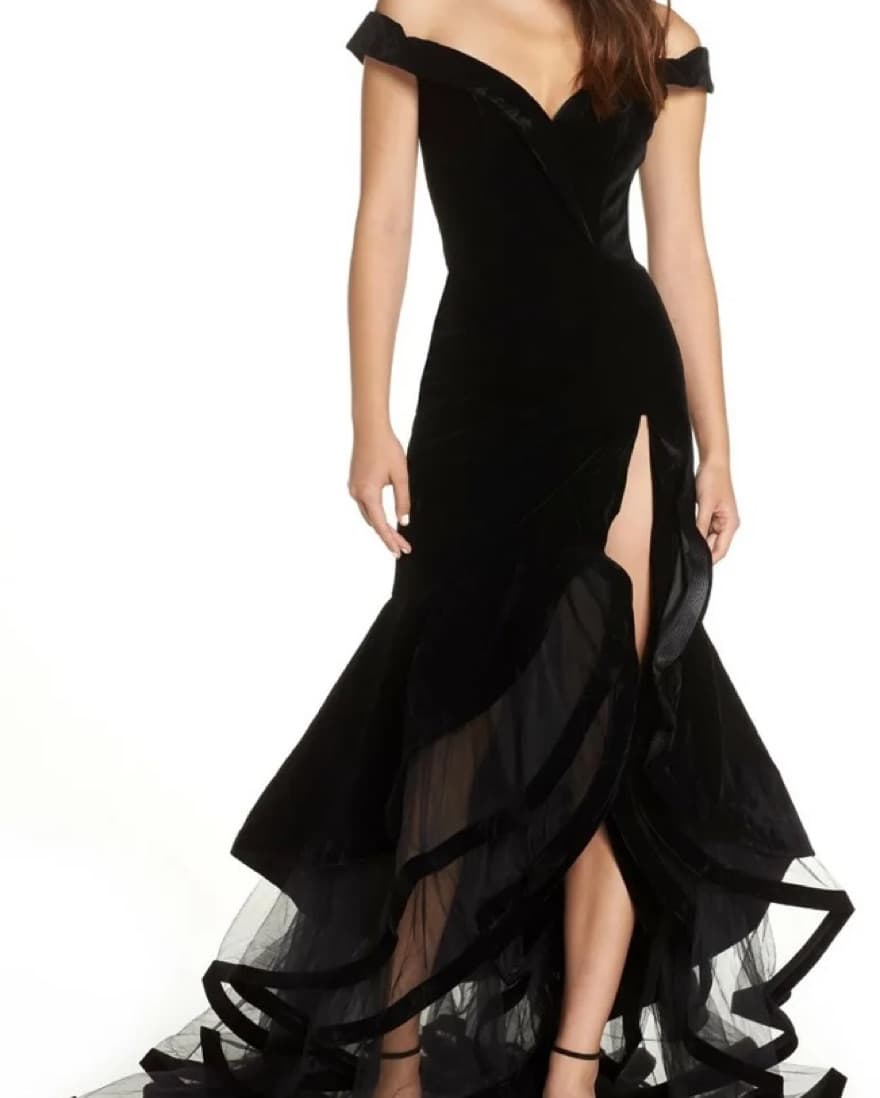 Mac Duggal Dresses Mac Duggal Black Velv - Image 2