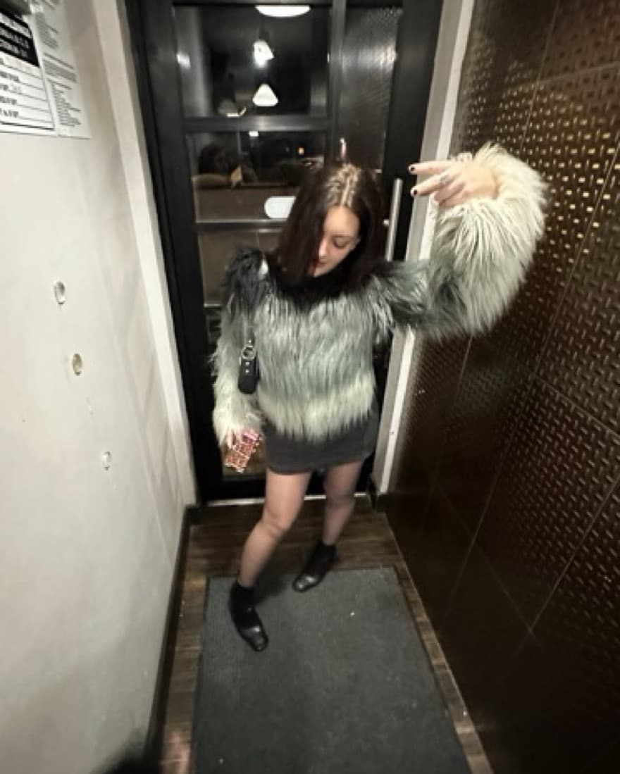 Guess Faux Fur Jacket - Image 3